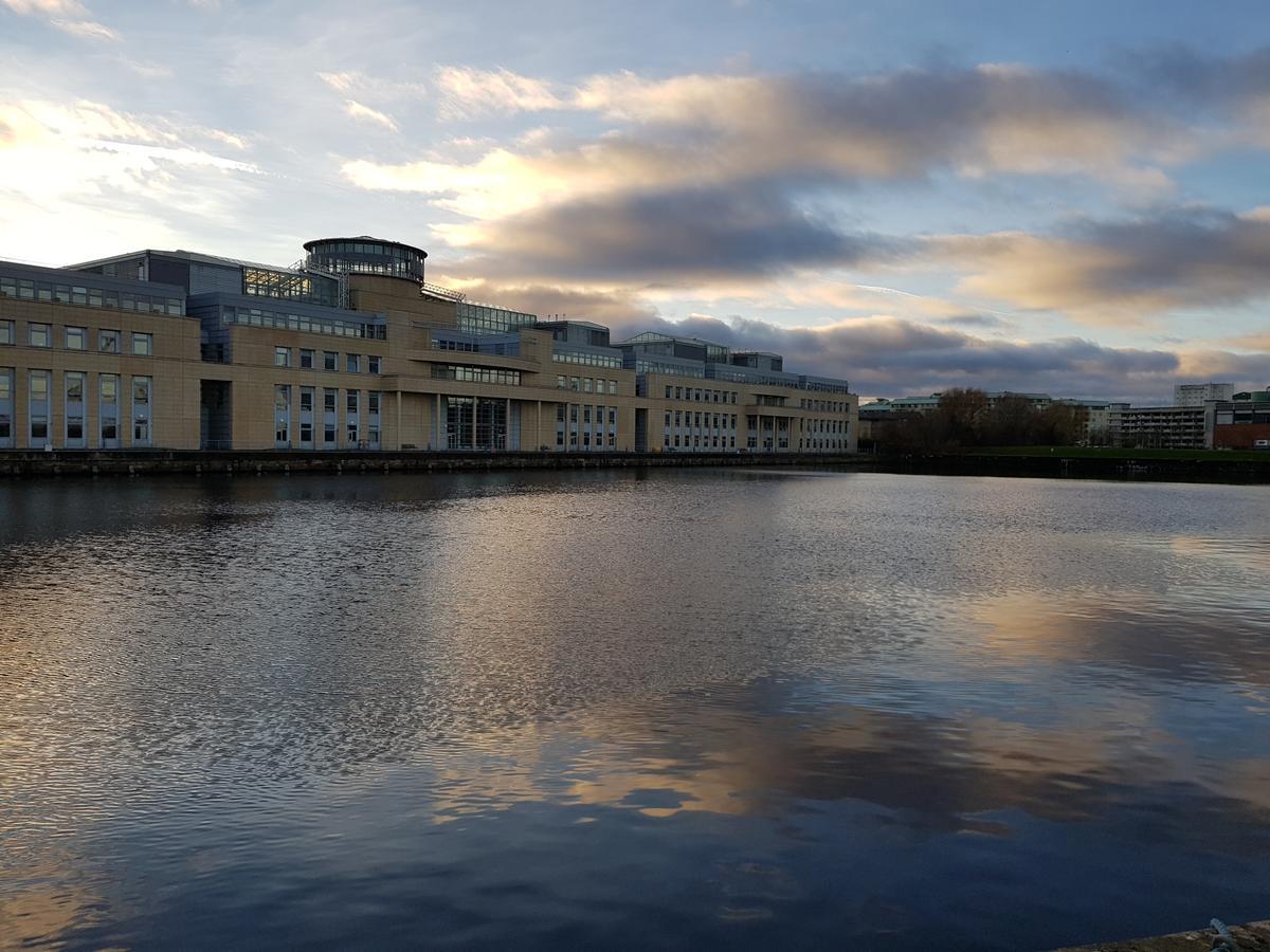 Edinburgh Constitution Apartments Exterior photo